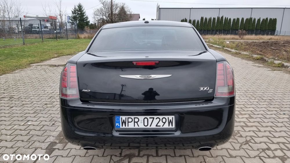 Chrysler 300s - 30