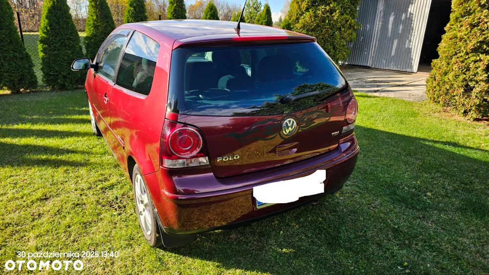 Volkswagen Polo - 1