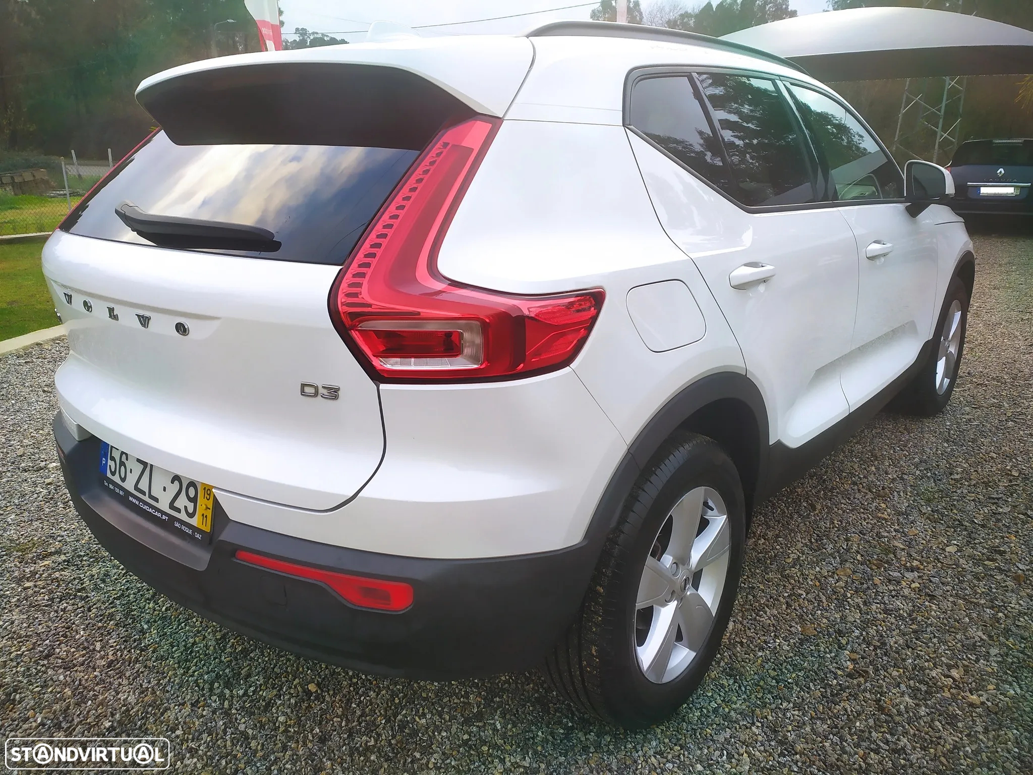 Volvo XC 40 2.0 D3 Momentum - 2