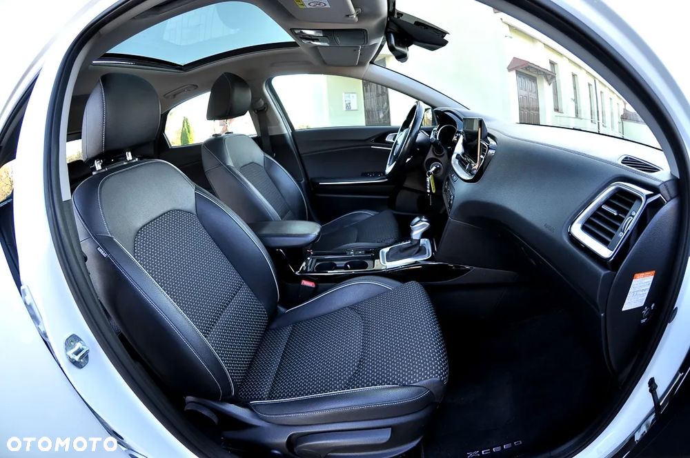 Kia XCeed 1.6 CRDi (48V Mild-Hybrid) DCT7 PLATINUM - 26