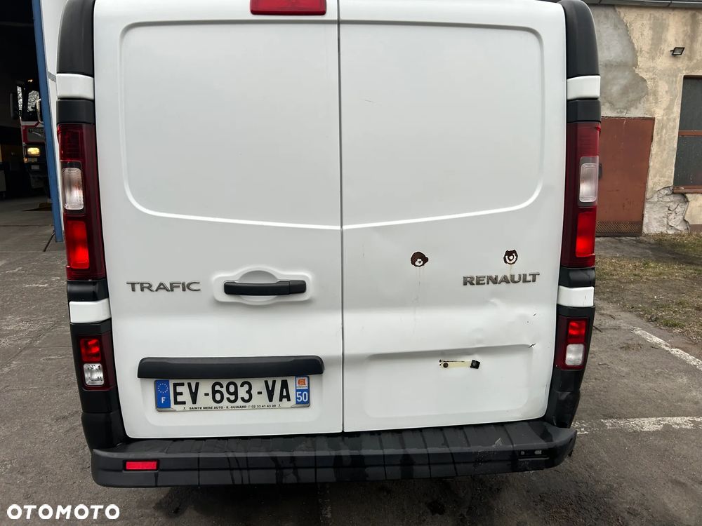 Renault Trafic - 21