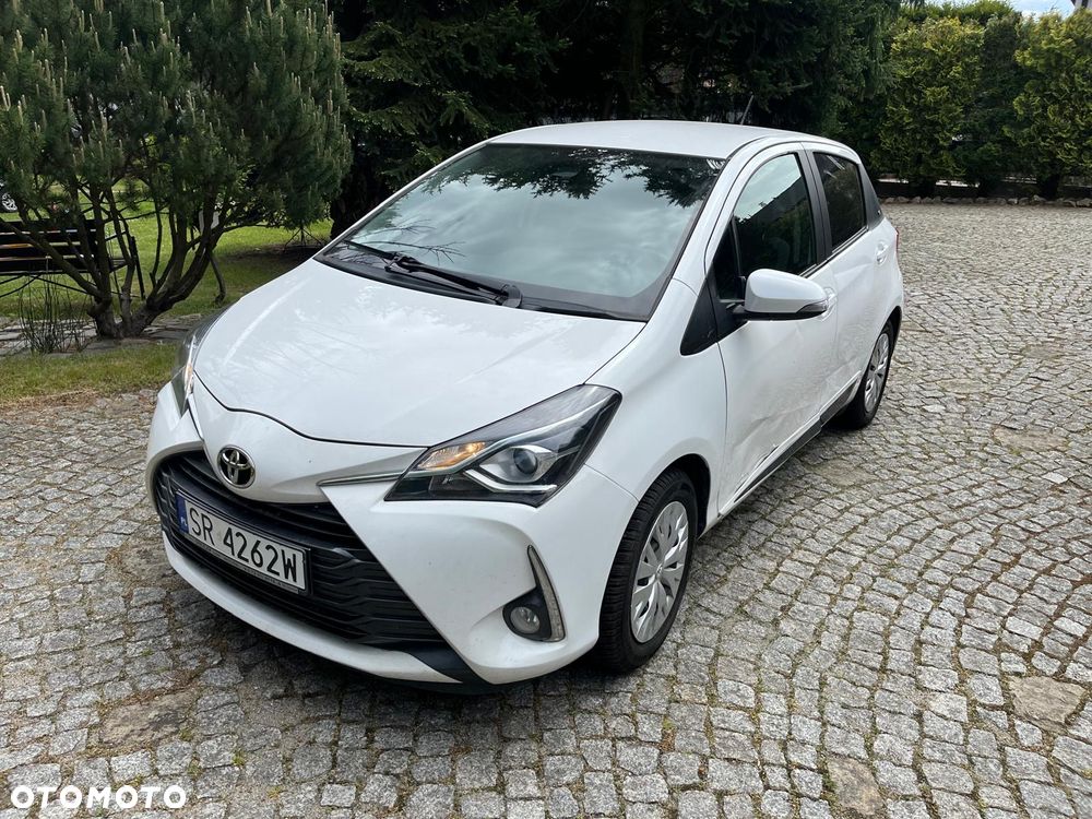 Toyota Yaris - 1