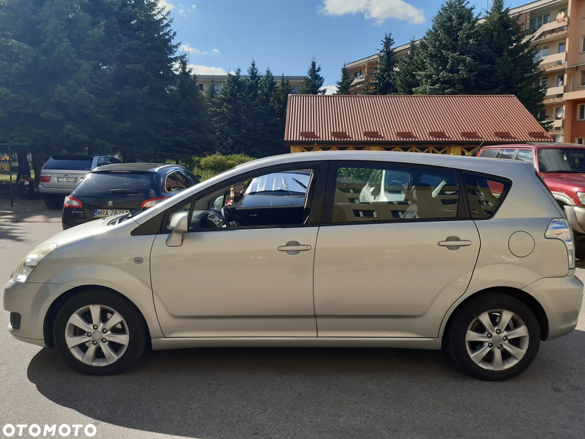 Toyota Corolla Verso 2.2 D-4D Gold - 2
