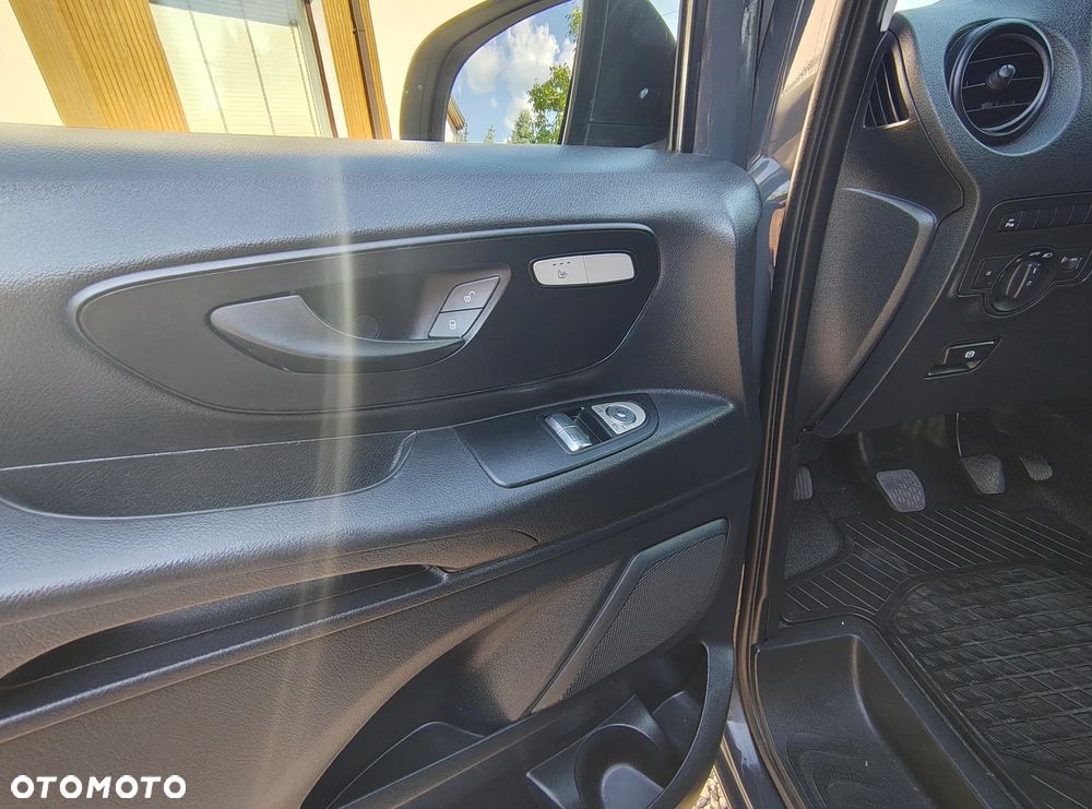 Mercedes-Benz VITO - 22