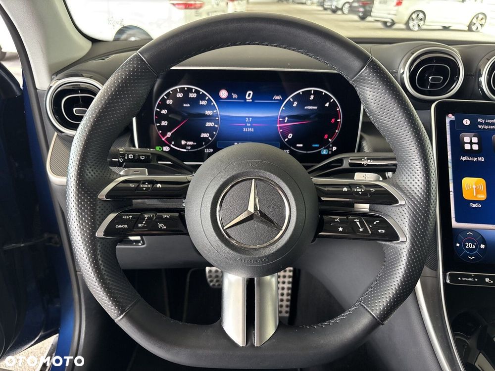 Mercedes-Benz GLC - 12