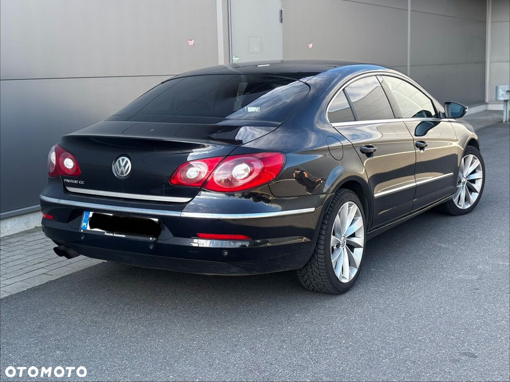 Volkswagen Passat CC - 2