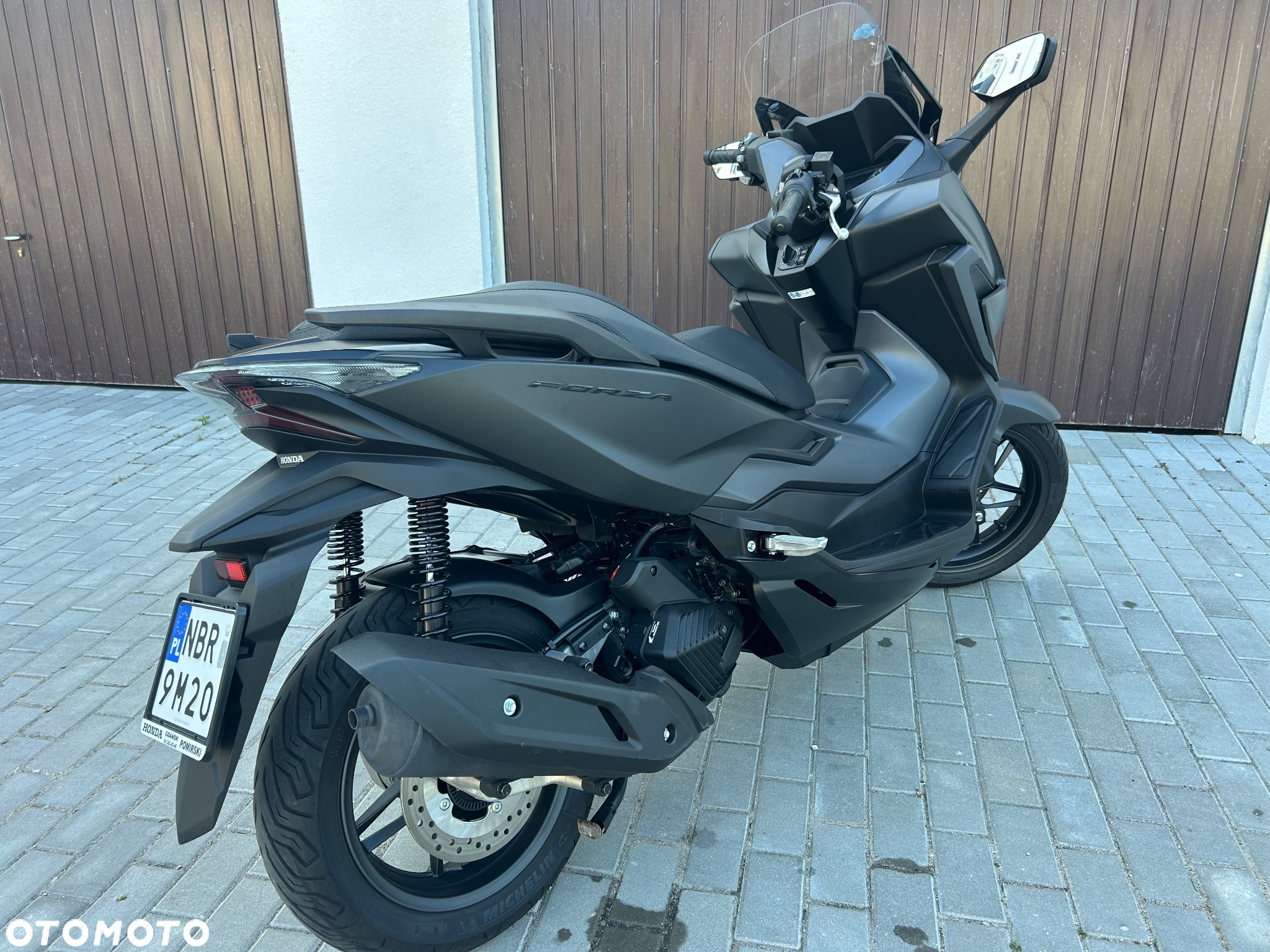 Honda NSS - 25