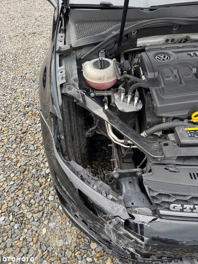 Volkswagen Golf GTD 2.0 TDI SCR DSG - 12