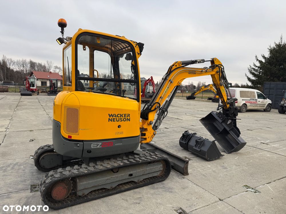 Wacker Neuson EZ28 - 9