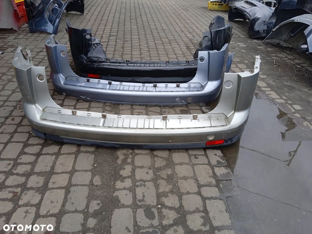 ZDERZAK TYLNY OPEL VECTRA C KOMBI - 1