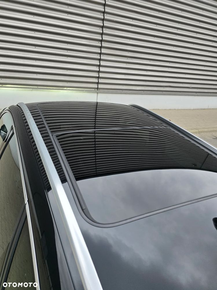 Seat Leon 2.0 TDI DSG Xcellence - 36