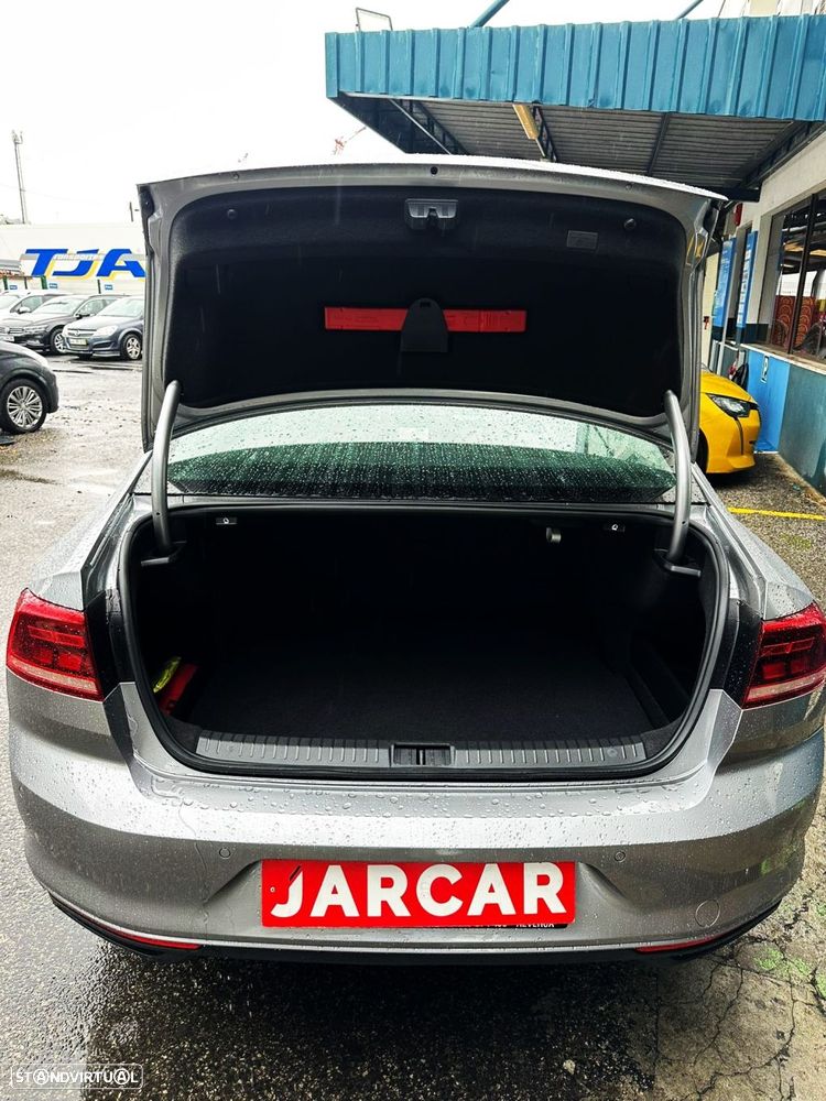 VW Passat 1.5 TSI Business - 5