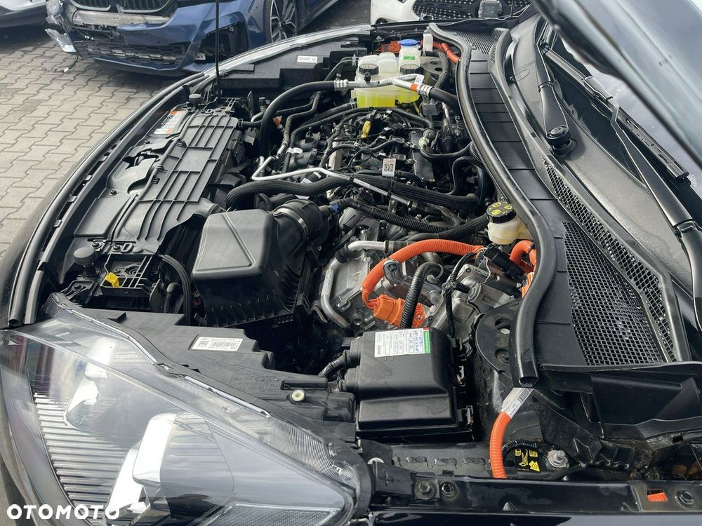 Ford Kuga 2.5 Duratec PHEV ST-LINE X - 15