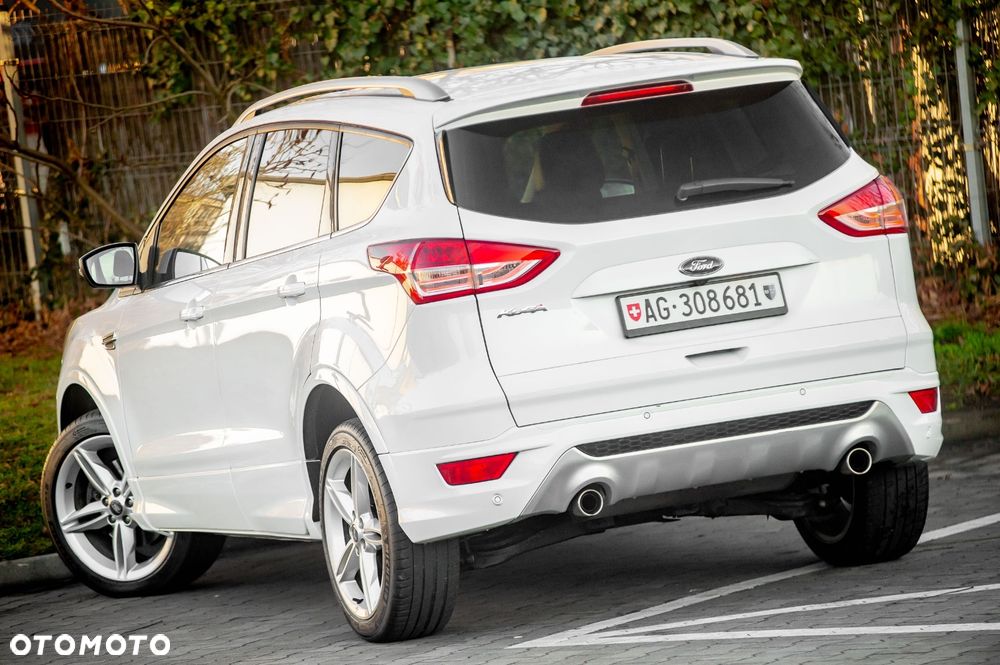 Ford Kuga 2.0 TDCi 4x4 Titanium - 8