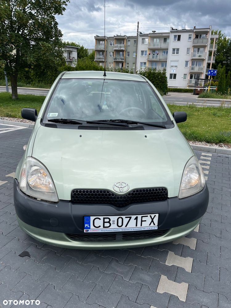 Toyota Yaris - 3