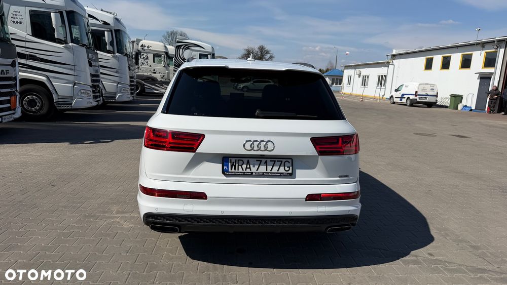 Audi Q7 - 22