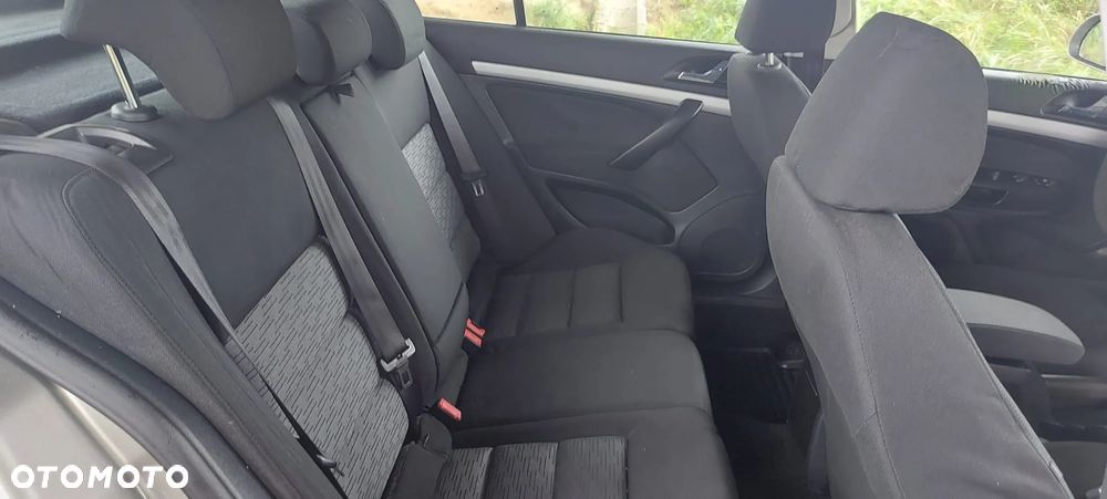 Skoda Octavia 1.6 TDI Active - 17