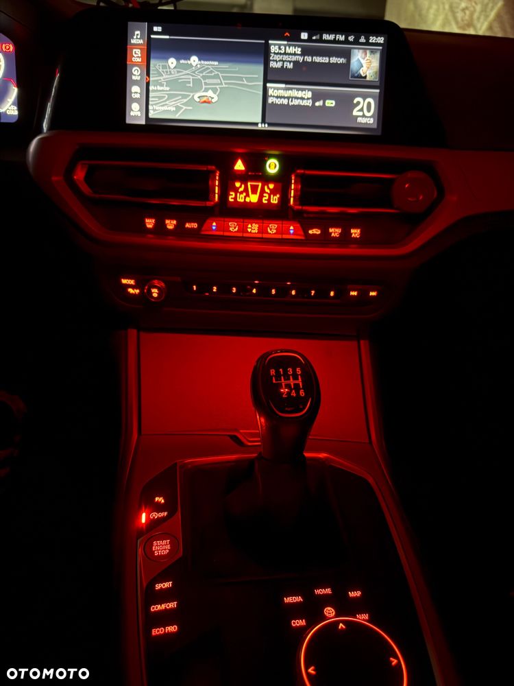 BMW Seria 3 318i - 15