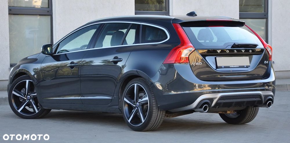 Volvo V60 D4 Geartronic RDesign - 6