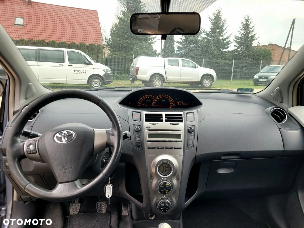 Toyota Yaris 1.0 VVT-i Luna - 5
