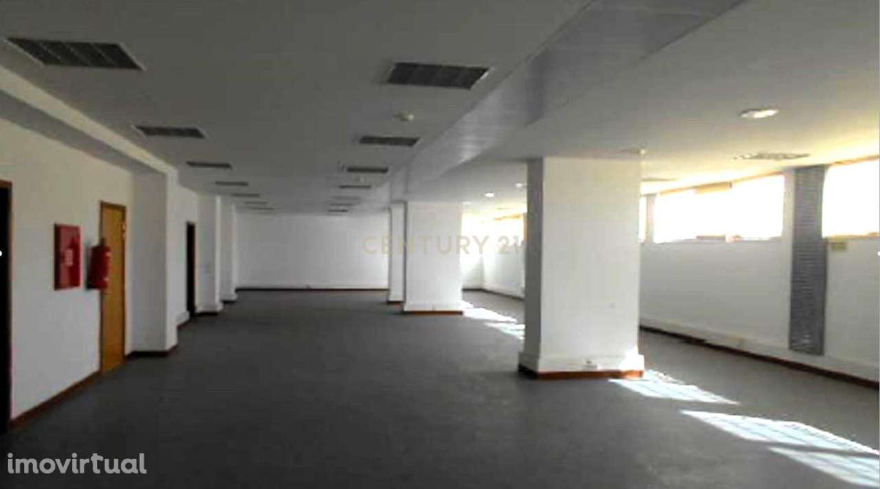 Escritório/Loja no Restelo - Grande imagem: 3/6