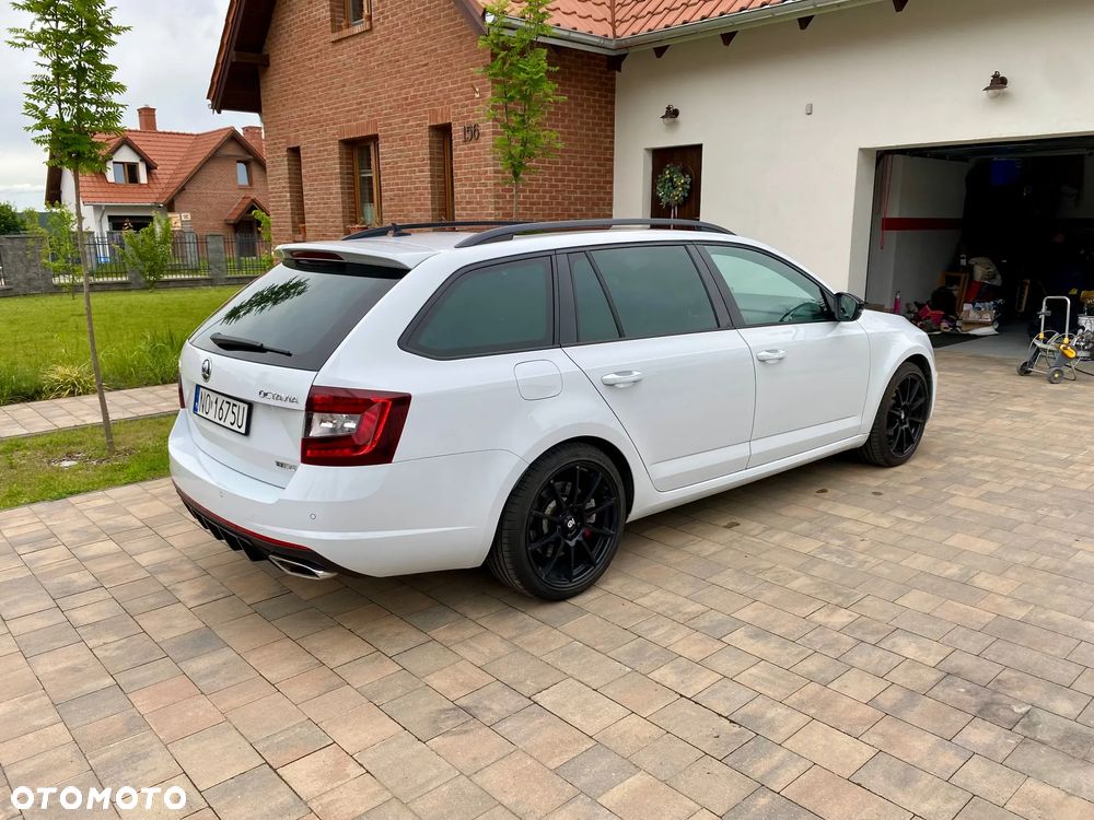 Skoda Octavia 2.0 TSI RS 245 DSG - 7