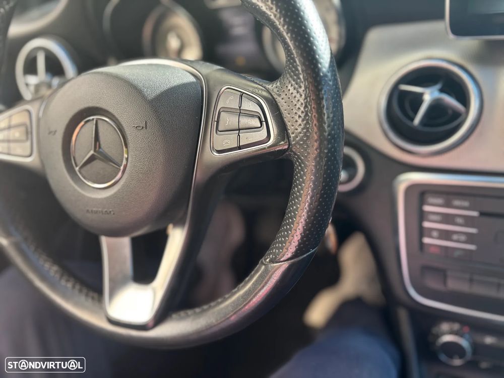 Mercedes-Benz CLA 200 - 8