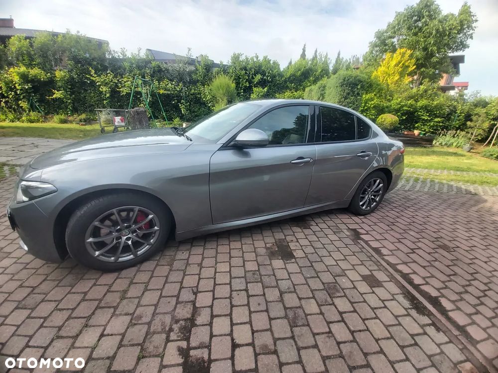 Alfa Romeo Giulia - 3