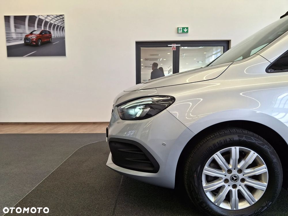 Mercedes-Benz Klasa T 180 d Style - 6