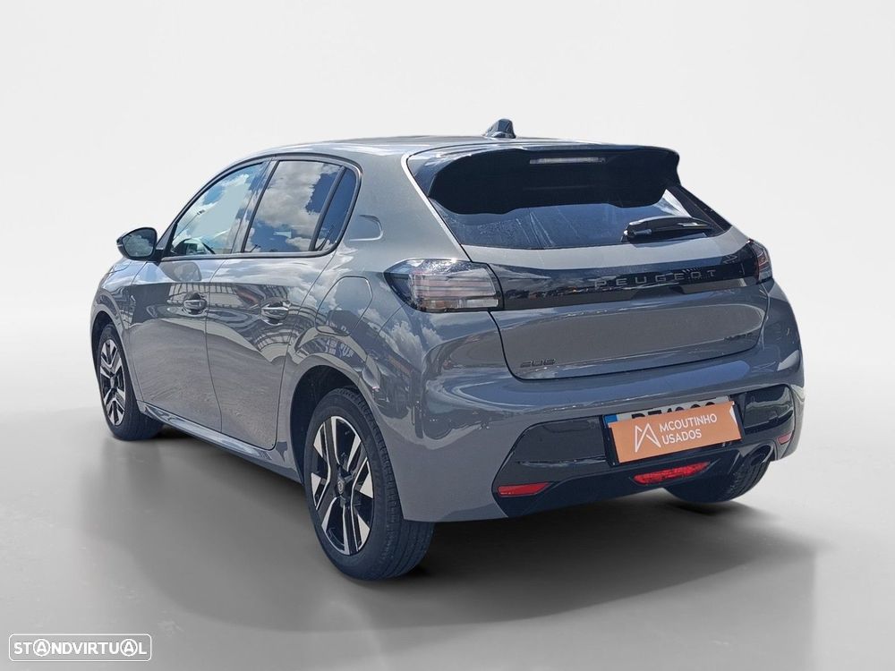 Peugeot 208 - 3