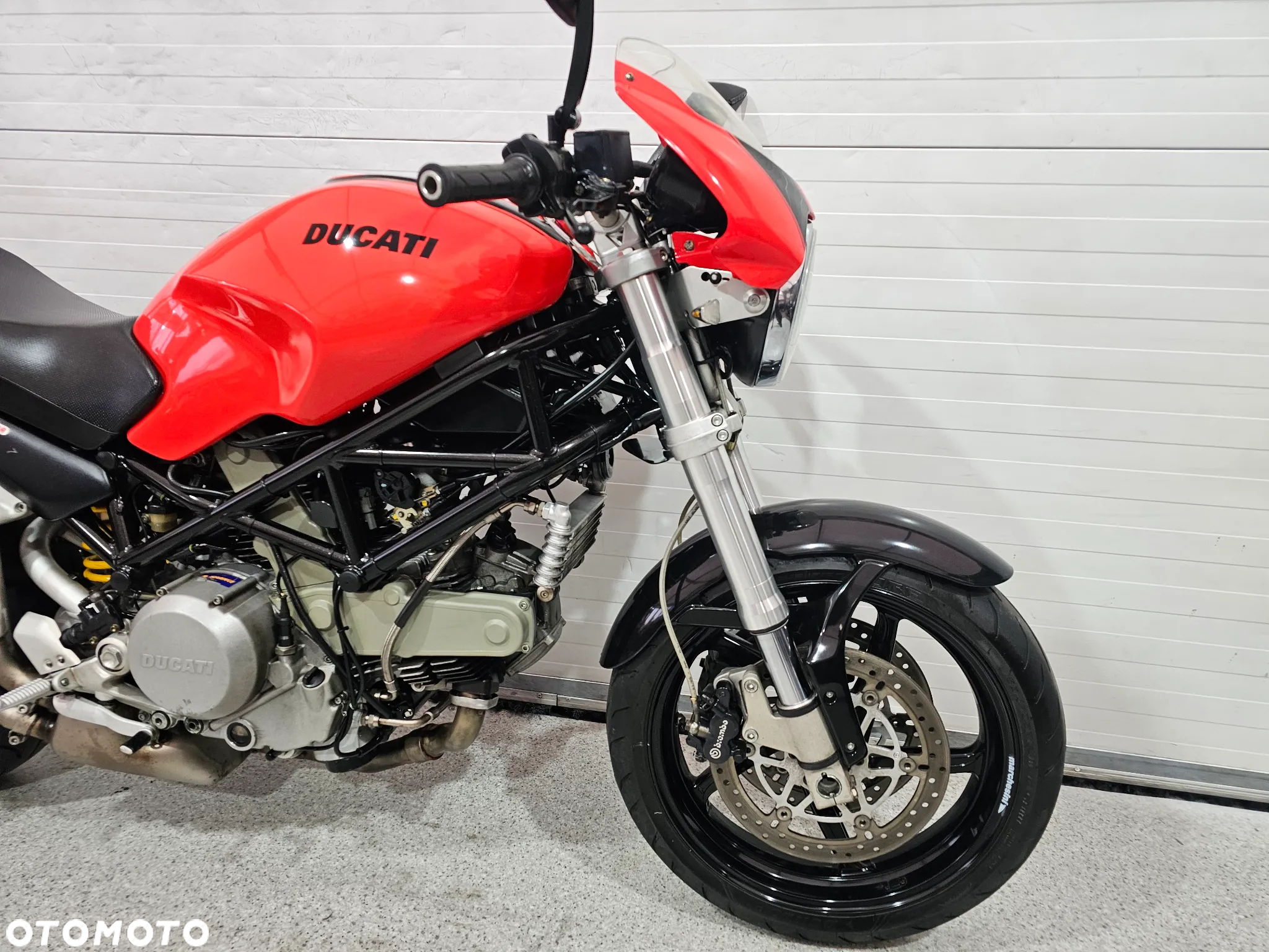 Ducati Monster - 8