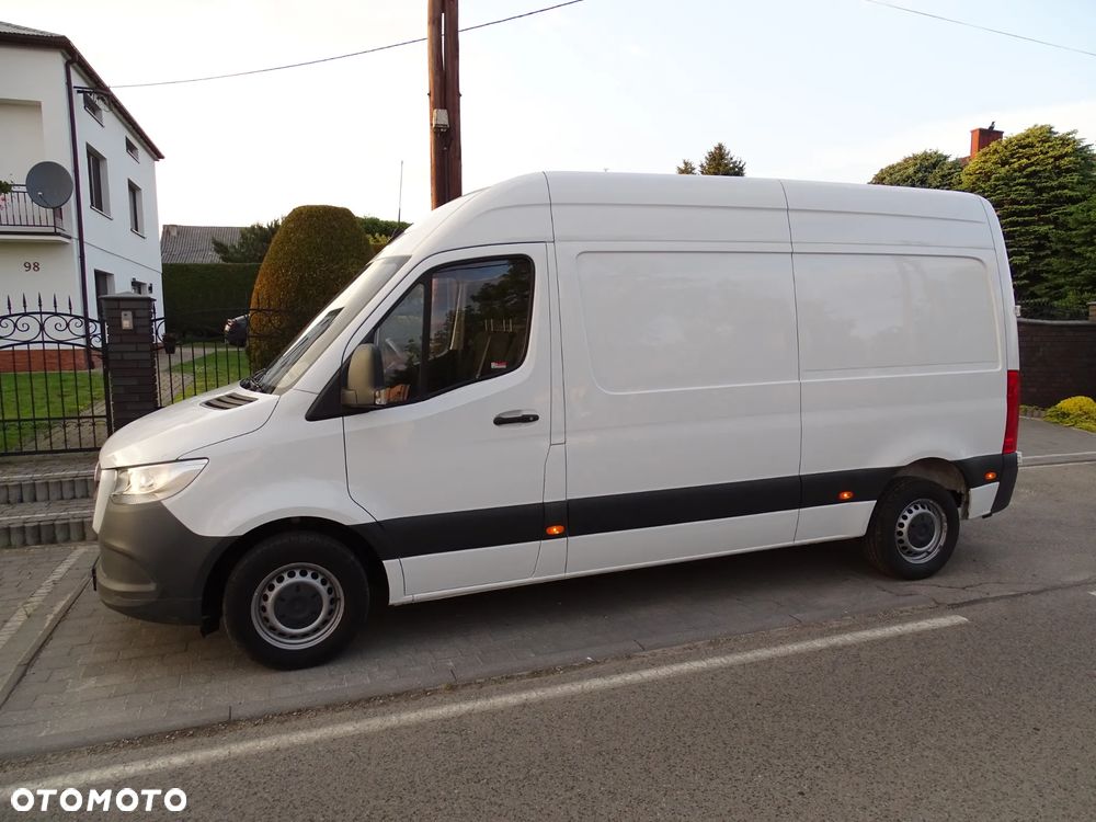 Mercedes-Benz SPRINTER - 5