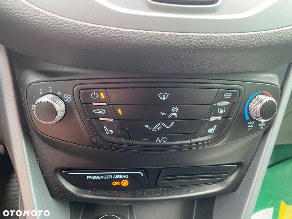 Ford B-MAX 1.0 EcoBoost Titanium EU6 - 12