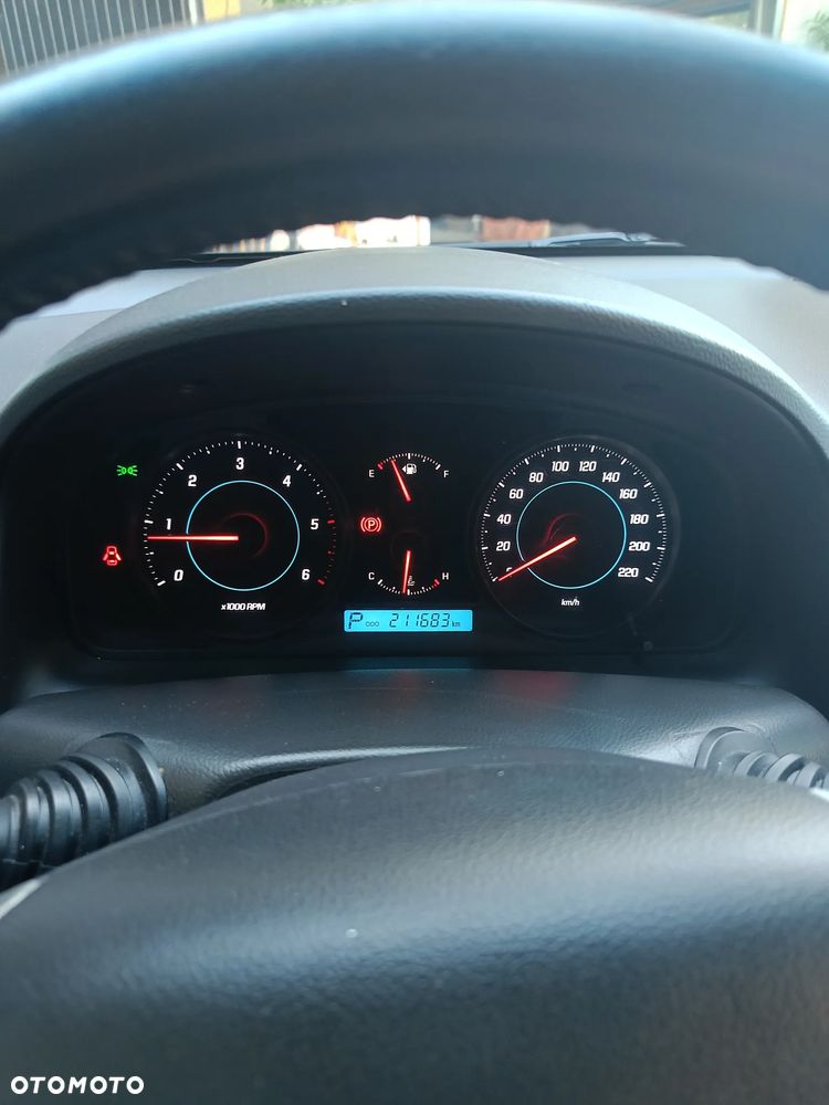Chevrolet Captiva 2.2 d LTZ - 2