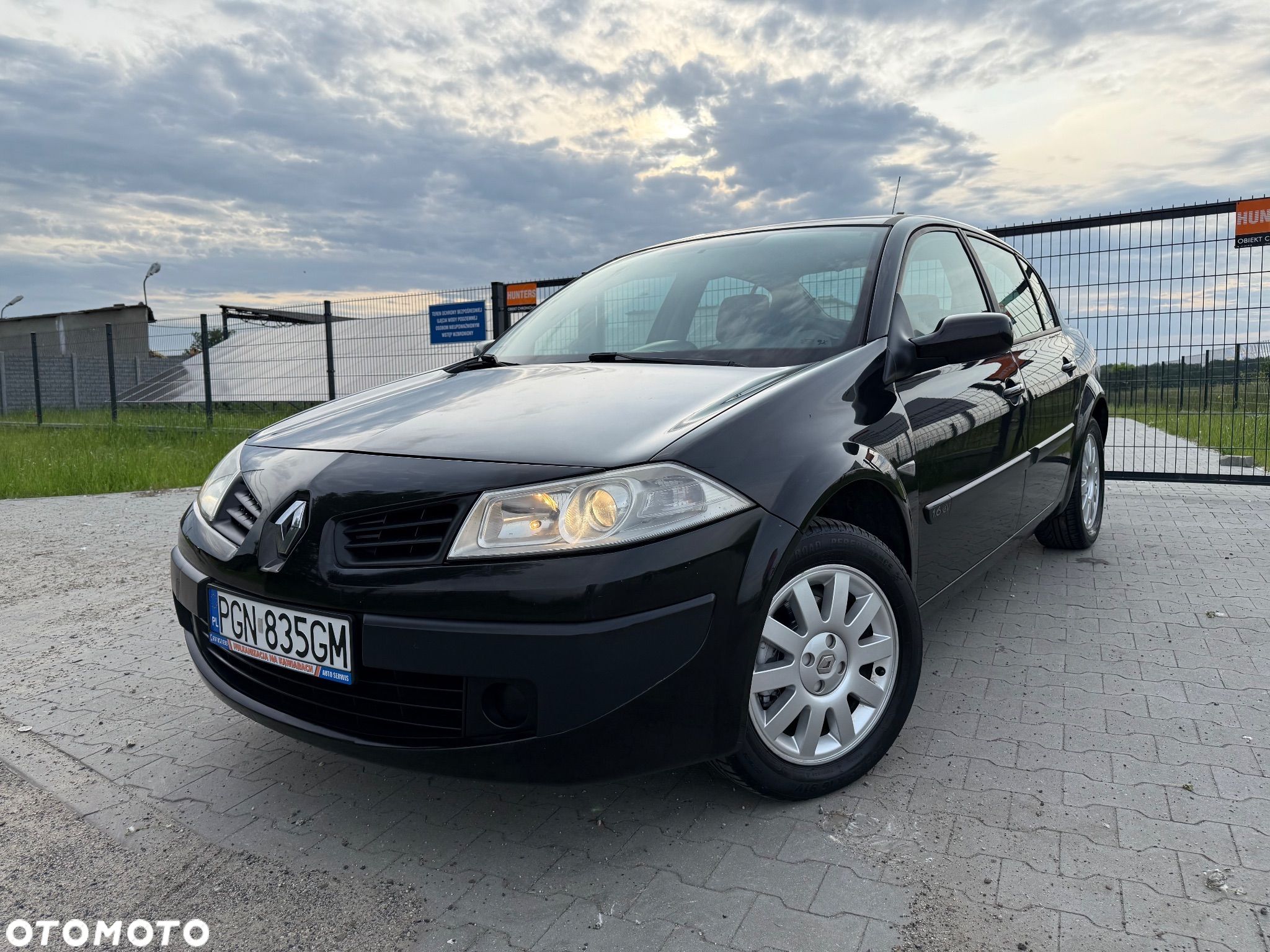 Renault Megane II 1.6 16V Confort Dynamique - 1