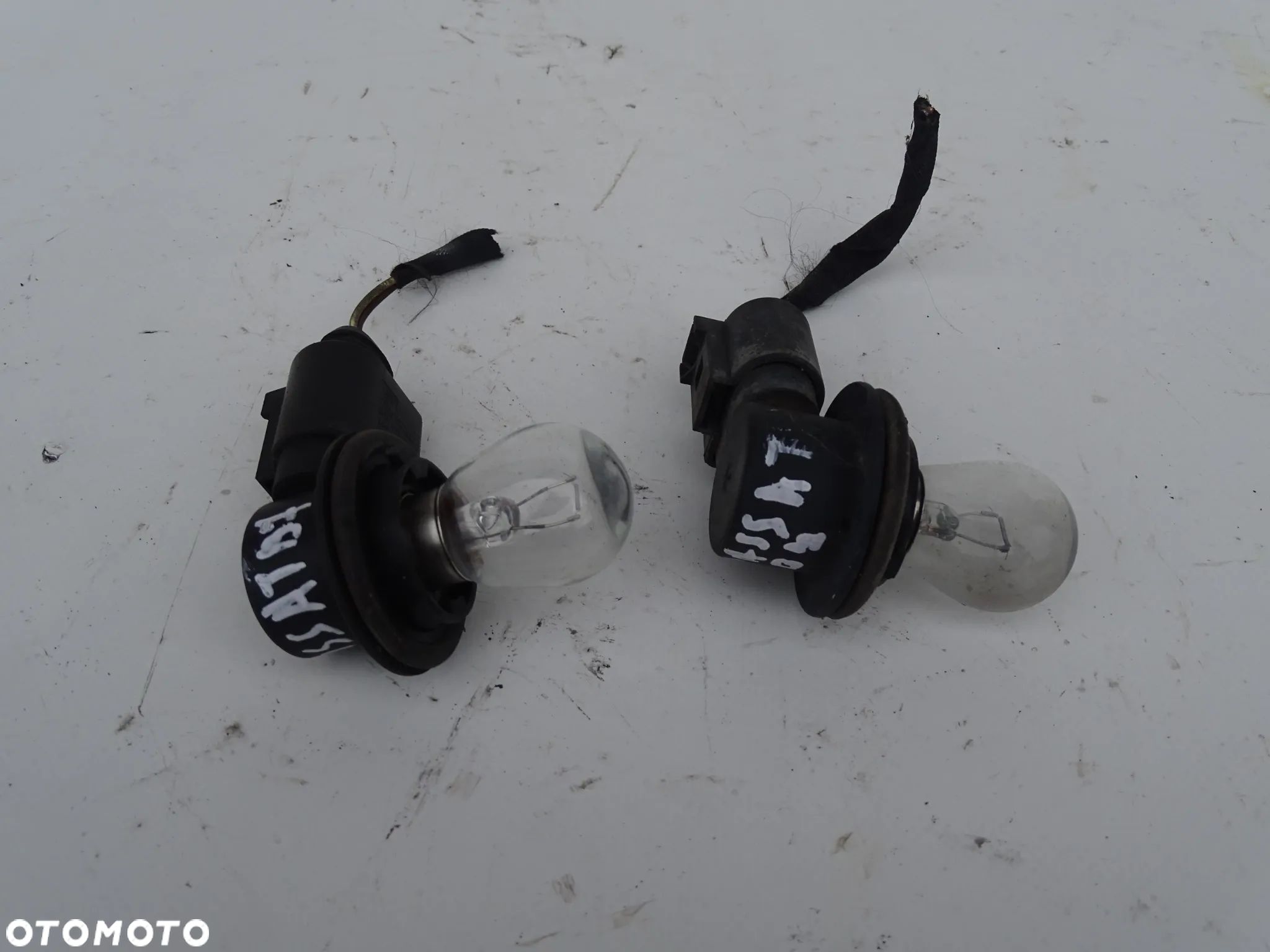 OPRAWKA GNIAZDO WTYCZKA HALOGENU VW PASSAT B7 AUDI SKODA SEAT F-VAT - 1