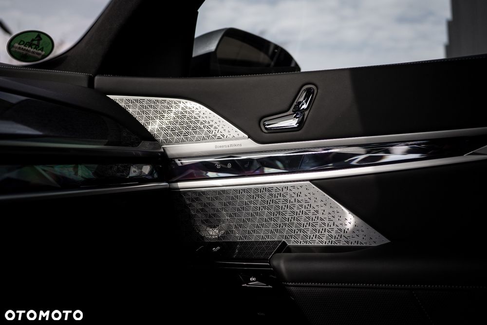 BMW Seria 7 740d xDrive mHEV Nero Lusso Edition sport - 24
