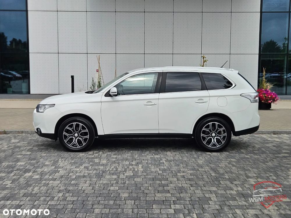 Mitsubishi Outlander 2.0 2WD Invite - 2