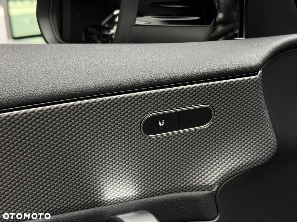 Mercedes-Benz Klasa A 180 Progressive 7G-DCT - 23