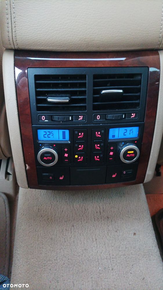 Volkswagen Touareg 3.0 V6 TDI DPF Tiptr - 12