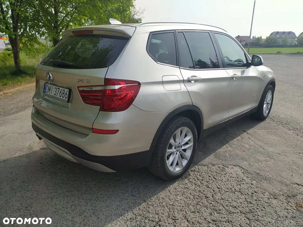 BMW X3 xDrive28i - 40