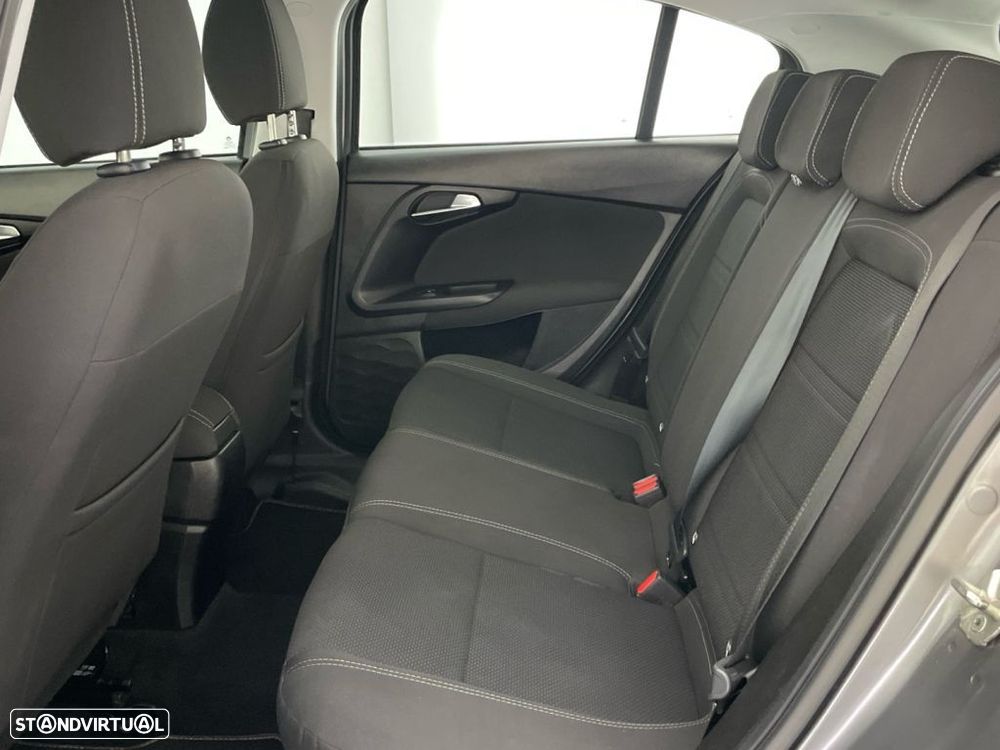 Fiat Tipo 1.3 MultiJet - 12