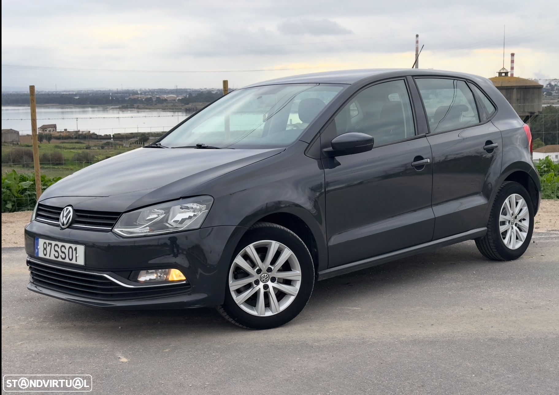 VW Polo 1.4 TDi Confortline - 1