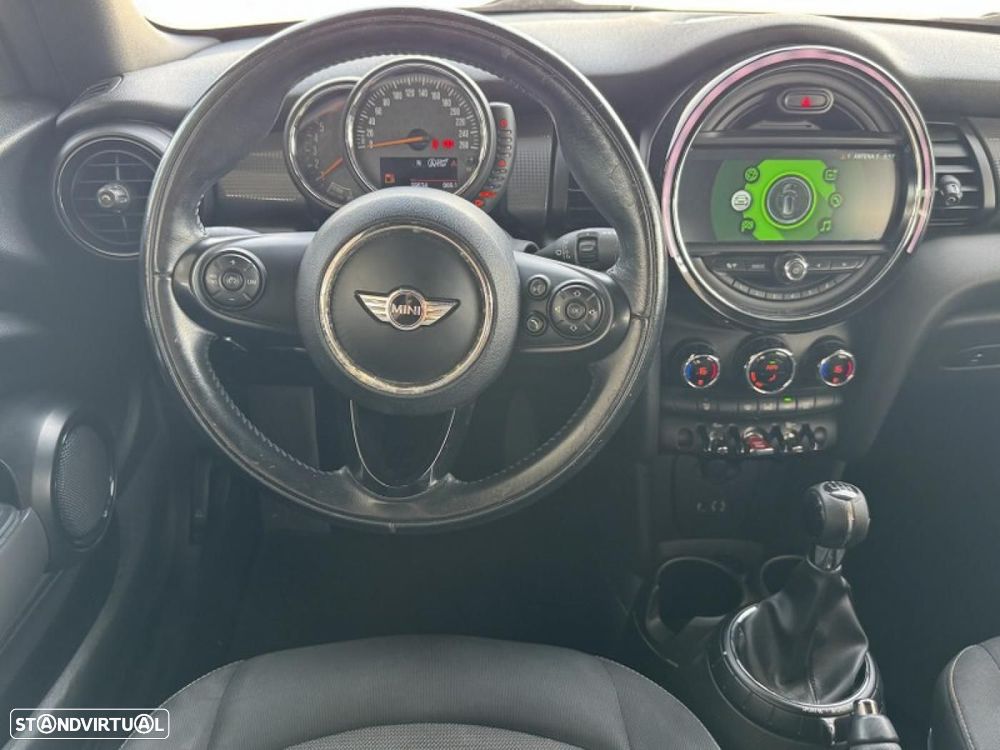 MINI Cabrio Cooper D - 9