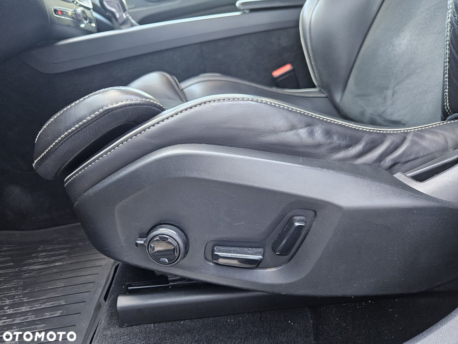 Volvo XC 60 - 13
