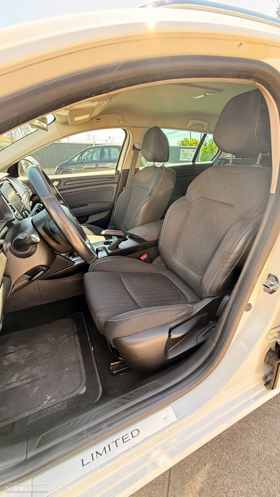 Renault Mégane Sport Tourer 1.5 Blue dCi Limited - 10