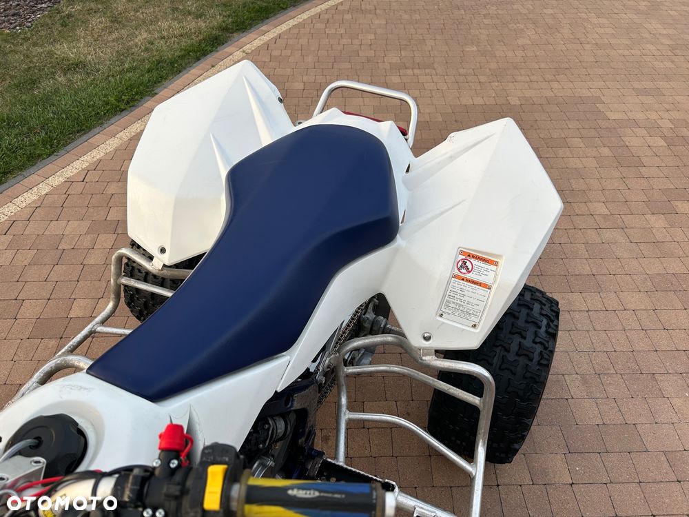 Suzuki Inny - 25