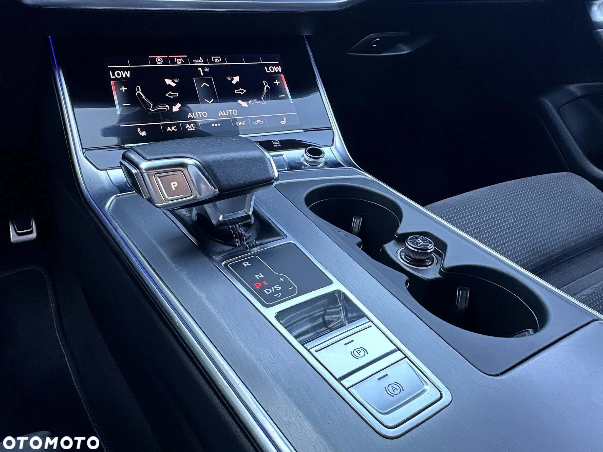 Audi A6 - 25