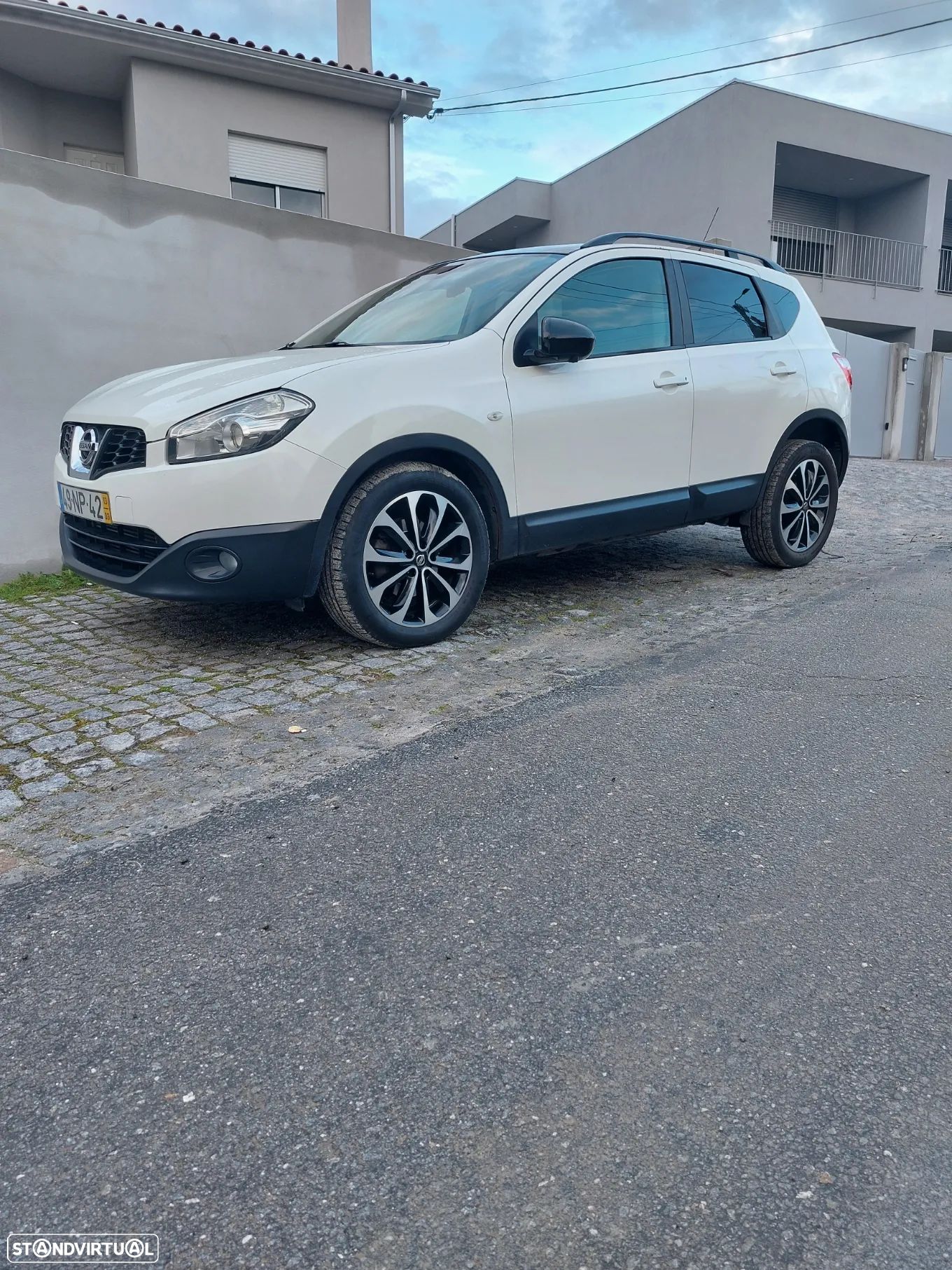 Nissan Qashqai 1.6 dCi Tekna Sport - 1