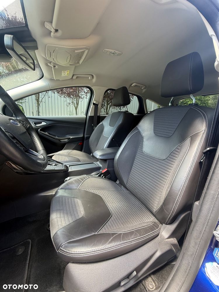 Ford Focus - 12